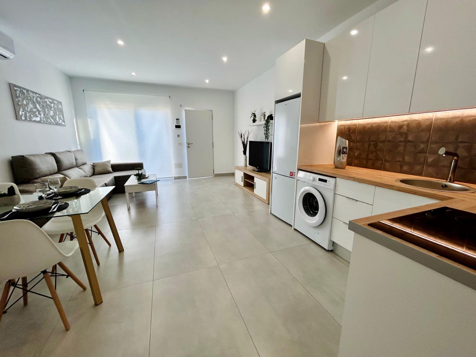 2 sypialnia Dom na sprzedaż w Torrevieja - 149 900 € (Ref: 9400755)