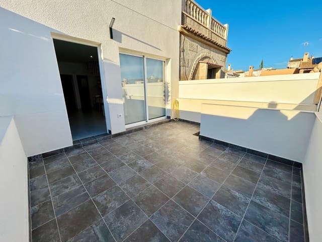 2 soveværelse Byhus til salg i El Chaparral, Torrevieja - € 149.900 (Ref: 9400755)