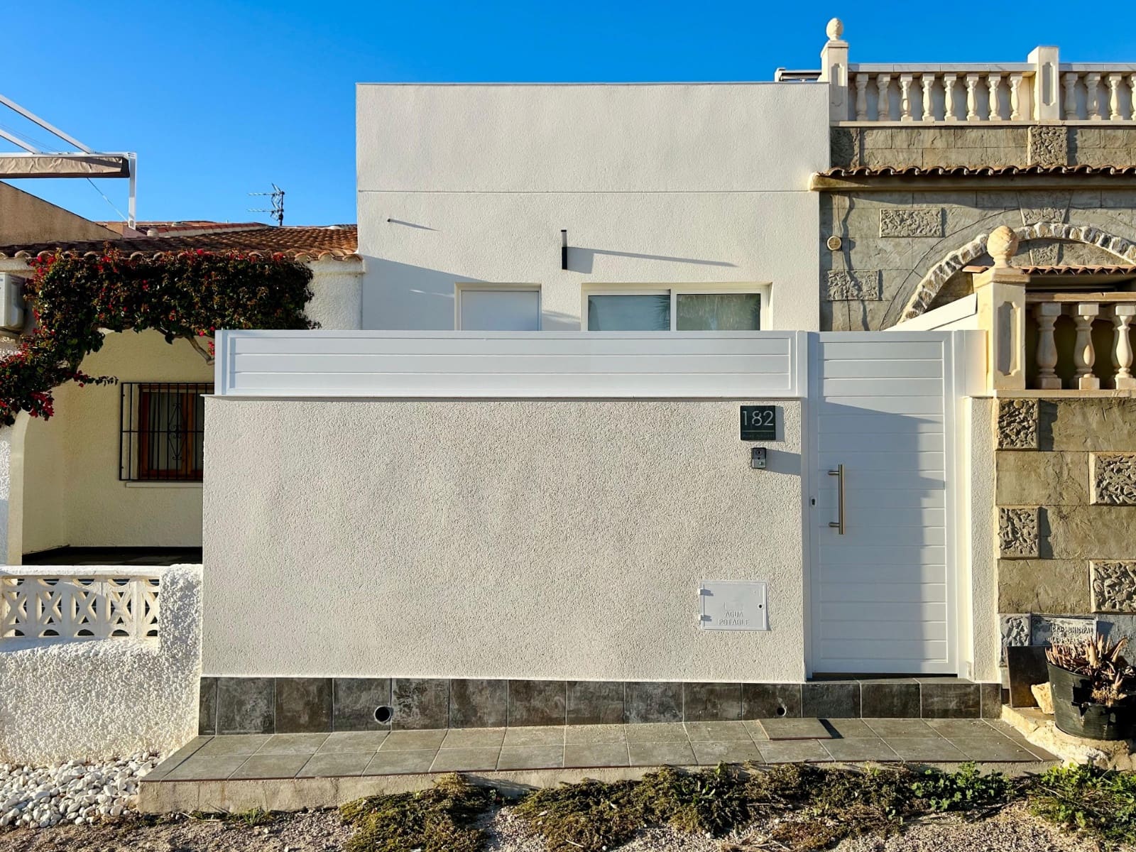 2 sypialnia Dom na sprzedaż w Torrevieja - 149 900 € (Ref: 9400755)