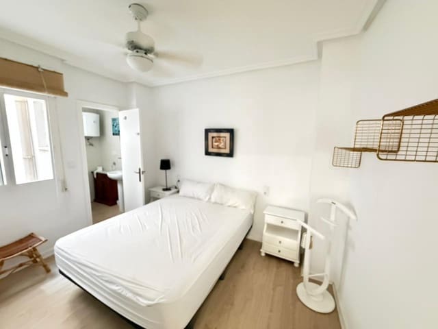 2 makuuhuone Huoneisto myytävänä paikassa Playa del Cura, Torrevieja - 209 000 € (Ref: 9403237)