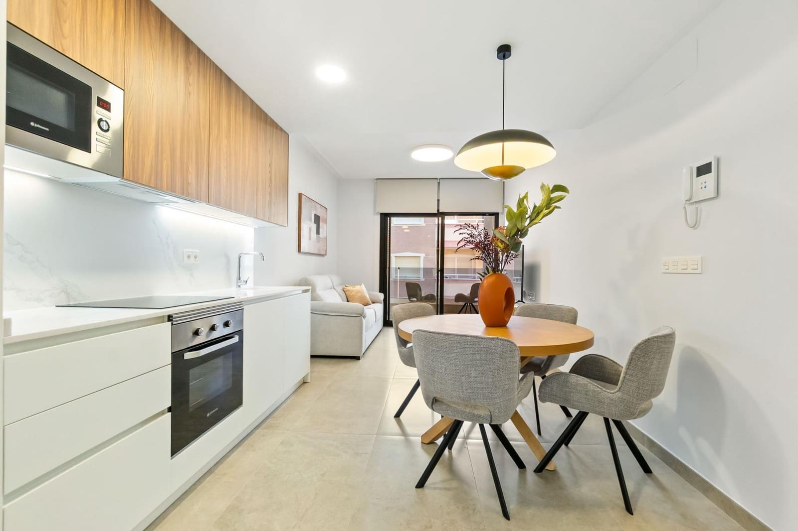 2 soverom Leilighet til salgs i Torrevieja - € 249 900 (Ref: 9406477)