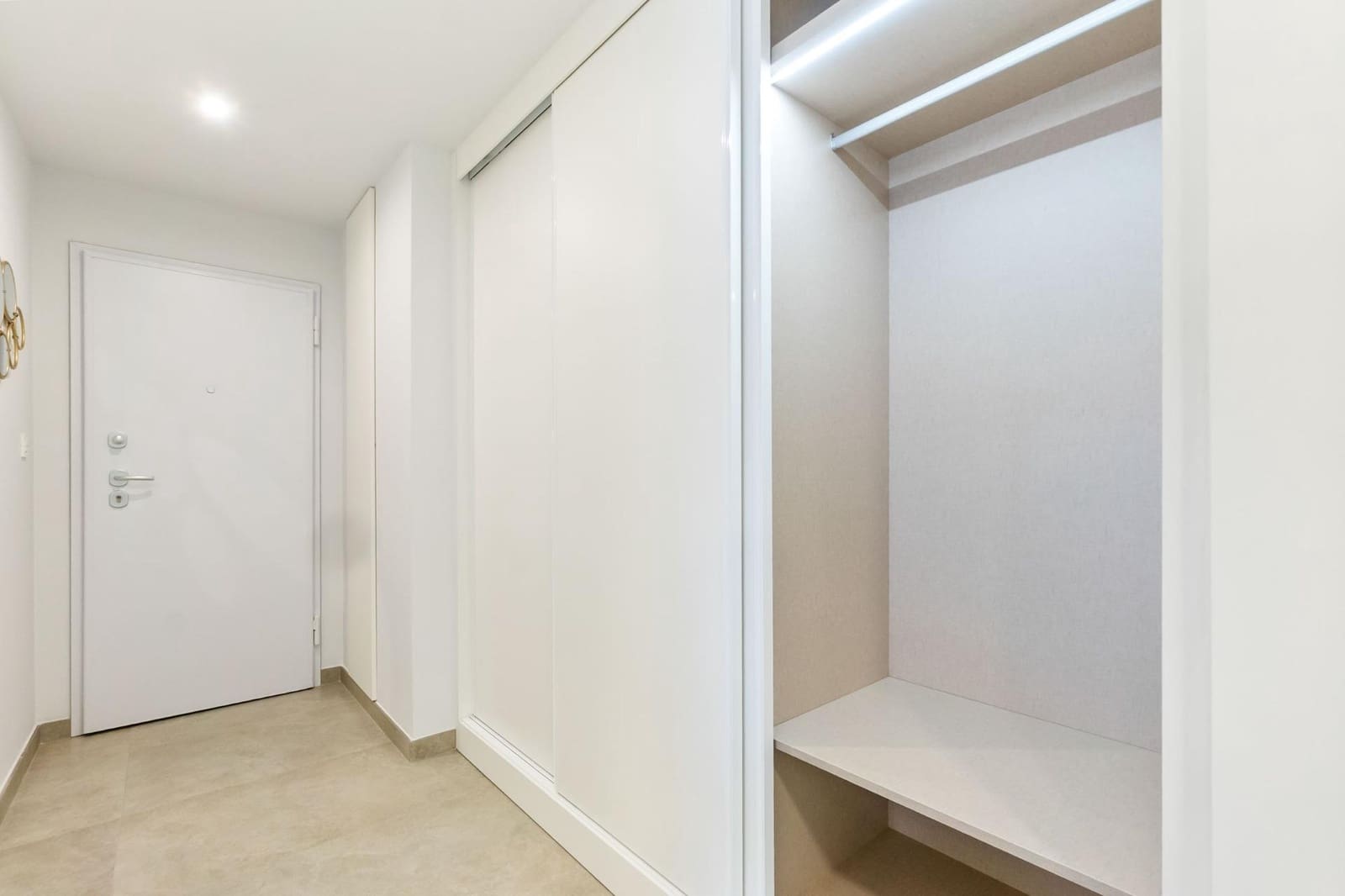 2 soverom Leilighet til salgs i Torrevieja - € 249 900 (Ref: 9406477)