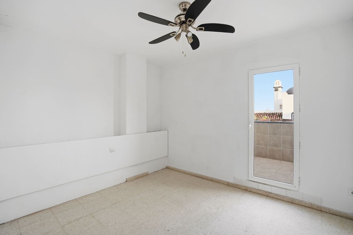 2 soverom Leilighet til salgs i Benalmadena - € 325 000 (Ref: 9406481)