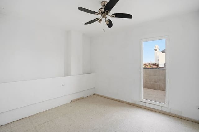 2 soverom Leilighet til salgs i Benalmádena pueblo, Benalmádena - € 325 000 (Ref: 9406481)