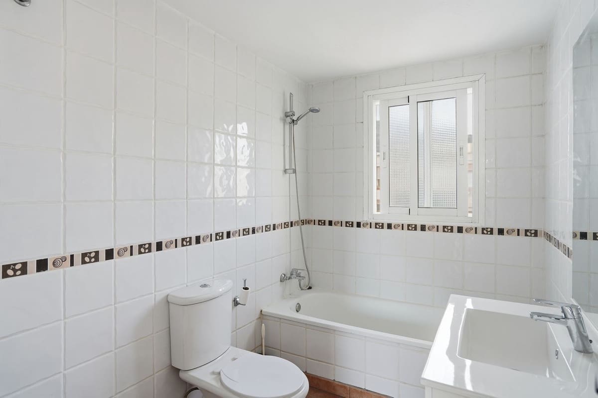 2 soverom Leilighet til salgs i Benalmadena - € 325 000 (Ref: 9406481)