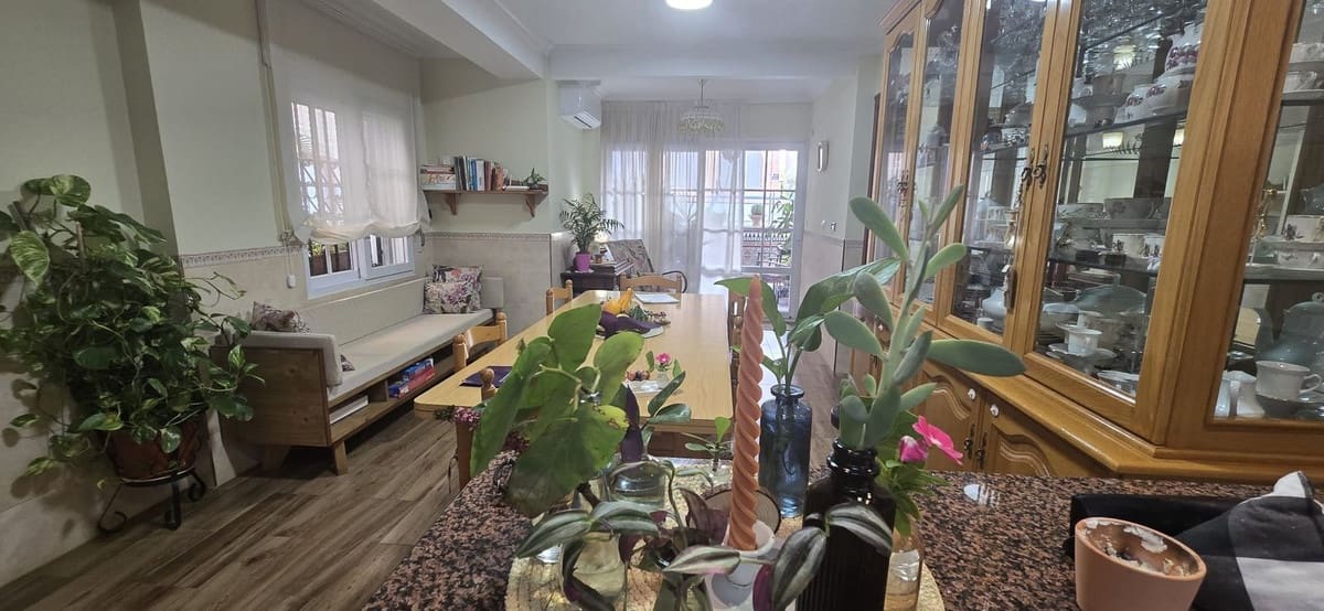 6 soveværelse Byhus til salg i El Algar med swimmingpool garage - € 269.900 (Ref: 9406484)