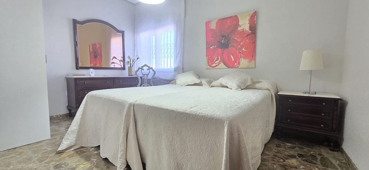 6 soveværelse Byhus til salg i El Algar med swimmingpool garage - € 269.900 (Ref: 9406484)