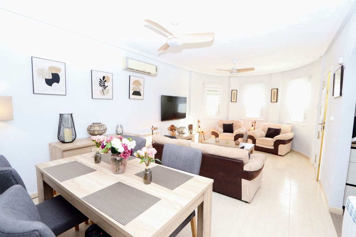 Chalet de 3 habitaciones en Sucina en venta - 220.000 € (Ref: 9406485)