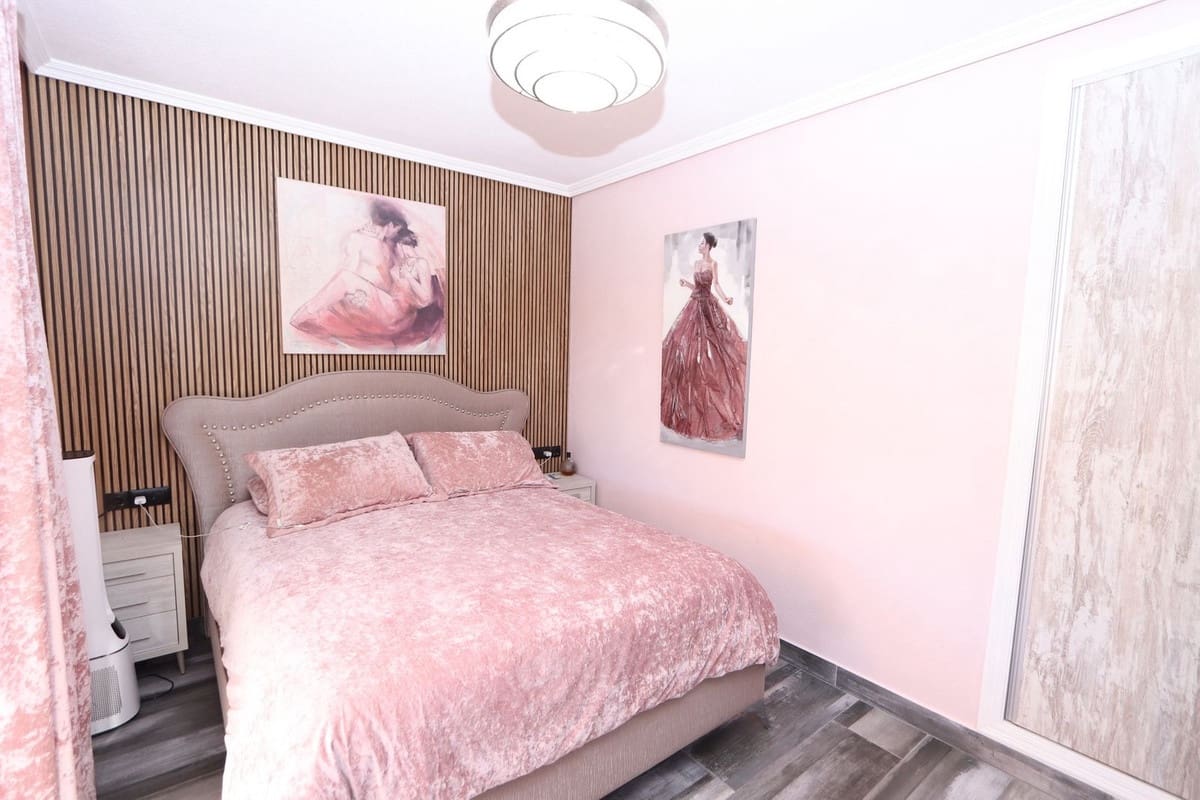 3 quarto Moradia para venda em Orihuela Costa com piscina - 349 950 € (Ref: 9406486)