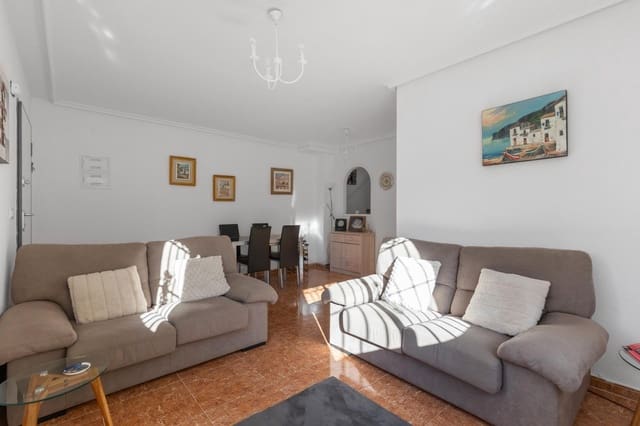 3 soveværelse Semi-Rækkehus til salg i Los Almendros (Orihuela Costa), Orihuela med swimmingpool - € 190.000 (Ref: 9406489)