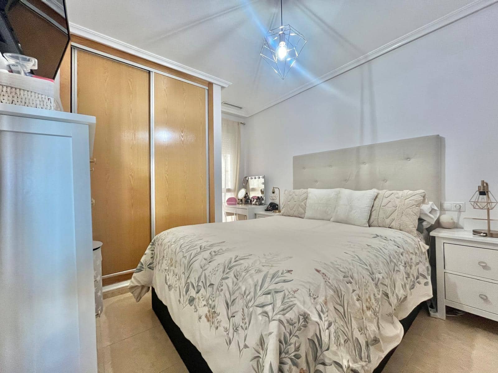 3 bedroom Apartment for sale in Torrevieja - € 196,000 (Ref: 9407977)