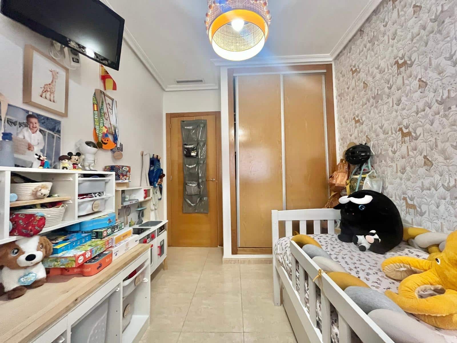 3 bedroom Apartment for sale in Torrevieja - € 196,000 (Ref: 9407977)