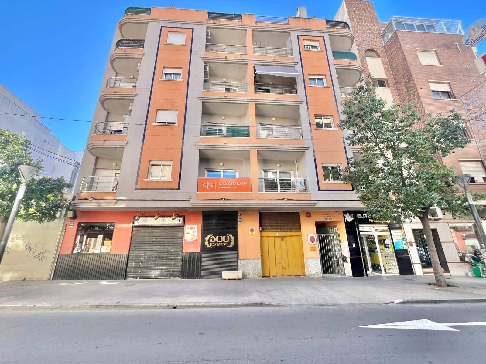 3 bedroom Apartment for sale in Torrevieja - € 196,000 (Ref: 9407977)