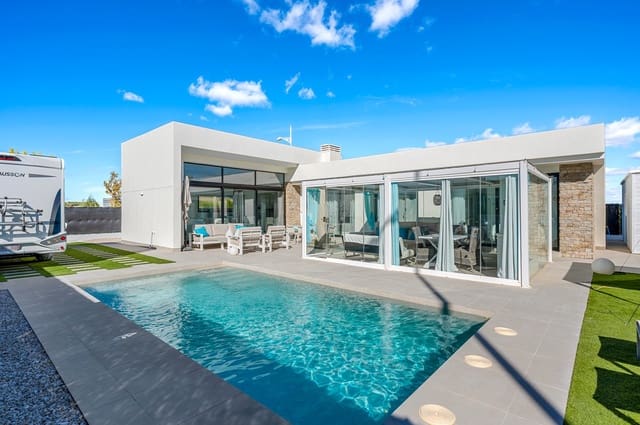 Chalet de 3 habitaciones en Calasparra en venta con piscina - 399.000 € (Ref: 9410255)