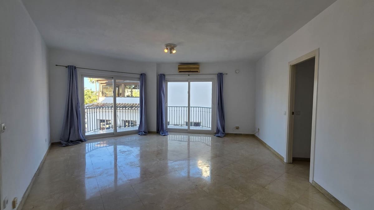 2 sovrum Lägenhet till salu i Fuengirola med garage - 520 000 € (Ref: 9410848)