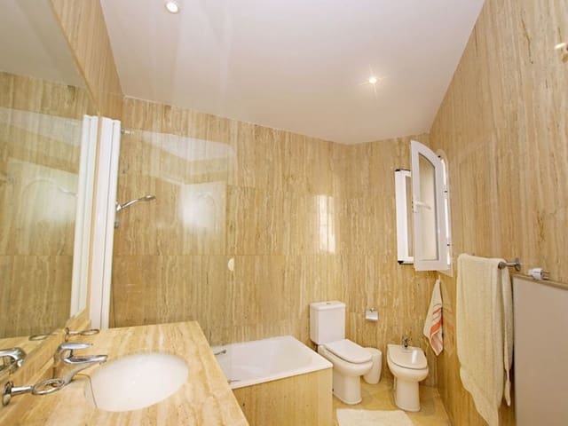 2 chambre Appartement à vendre à La Cala Golf, Mijas avec piscine garage - 525 000 € (Ref: 9410850)