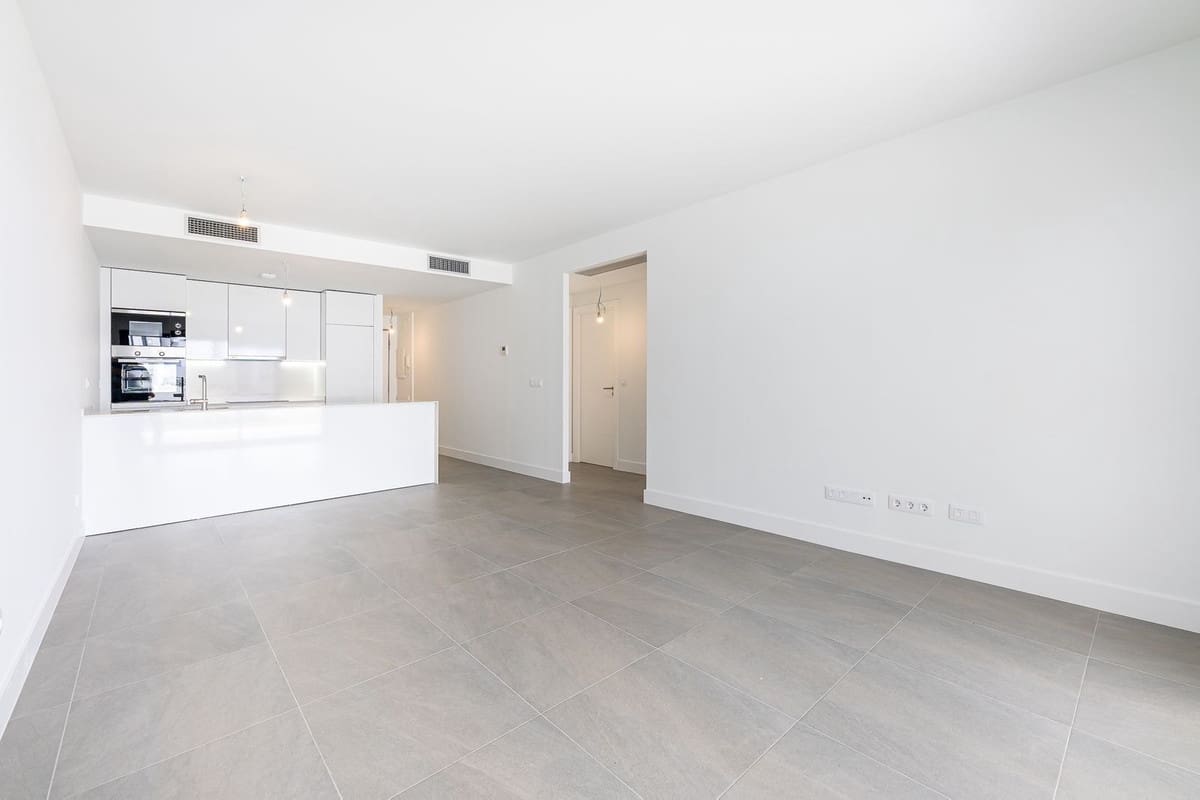 2 soverom Leilighet til salgs i Manilva med svømmebasseng garasje - € 390 000 (Ref: 9410851)