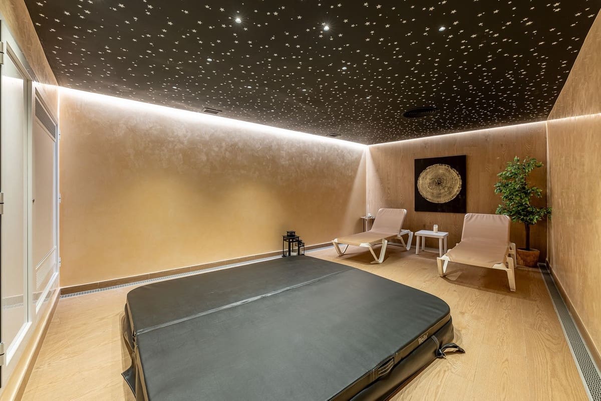 2 chambre Appartement à vendre à Manilva avec piscine garage - 390 000 € (Ref: 9410851)