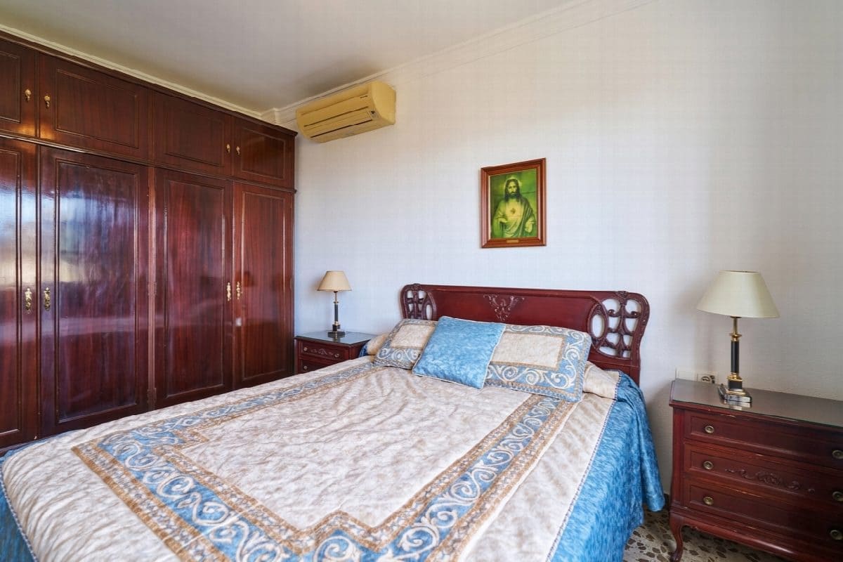 3 bedroom Villa for sale in Benalmadena with pool garage - € 890,000 (Ref: 9410860)