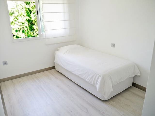 3 sypialnia Dom na sprzedaż w Calahonda, Mijas z basenem - 495 000 € (Ref: 9410862)