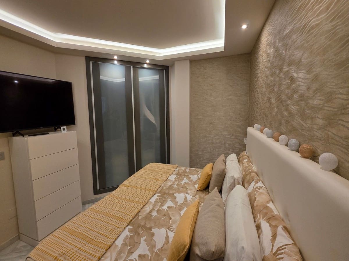 2 quarto Apartamento para venda em Calahonda com piscina - 423 000 € (Ref: 9413907)