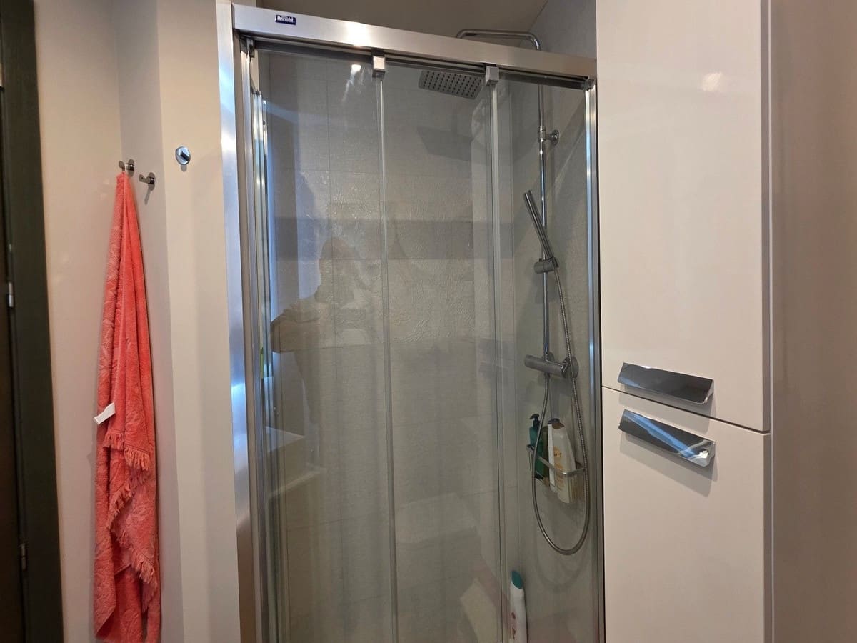 2 bedroom Apartment for sale in Calahonda with pool - € 423,000 (Ref: 9413907)