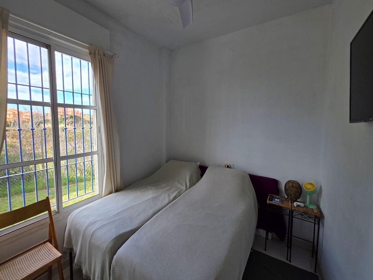 Apartamento de 2 habitaciones en El Faro en venta con piscina - 387.000 € (Ref: 9413908)