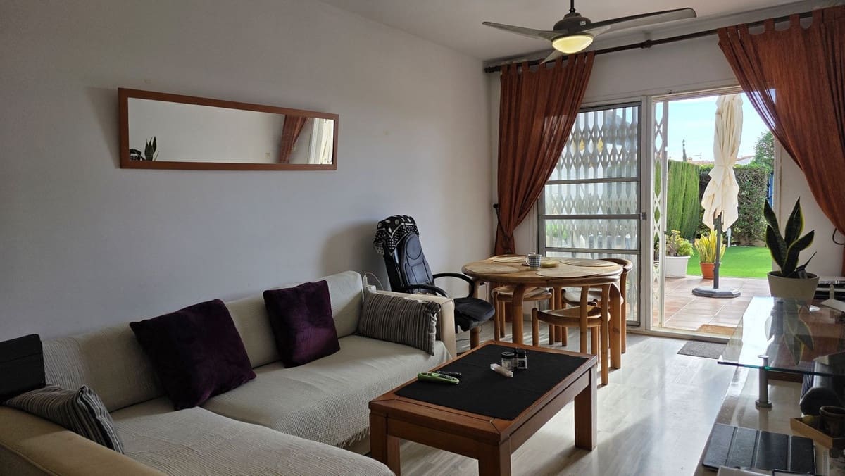 2 bedroom Apartment for sale in El Faro with pool - € 387,000 (Ref: 9413908)