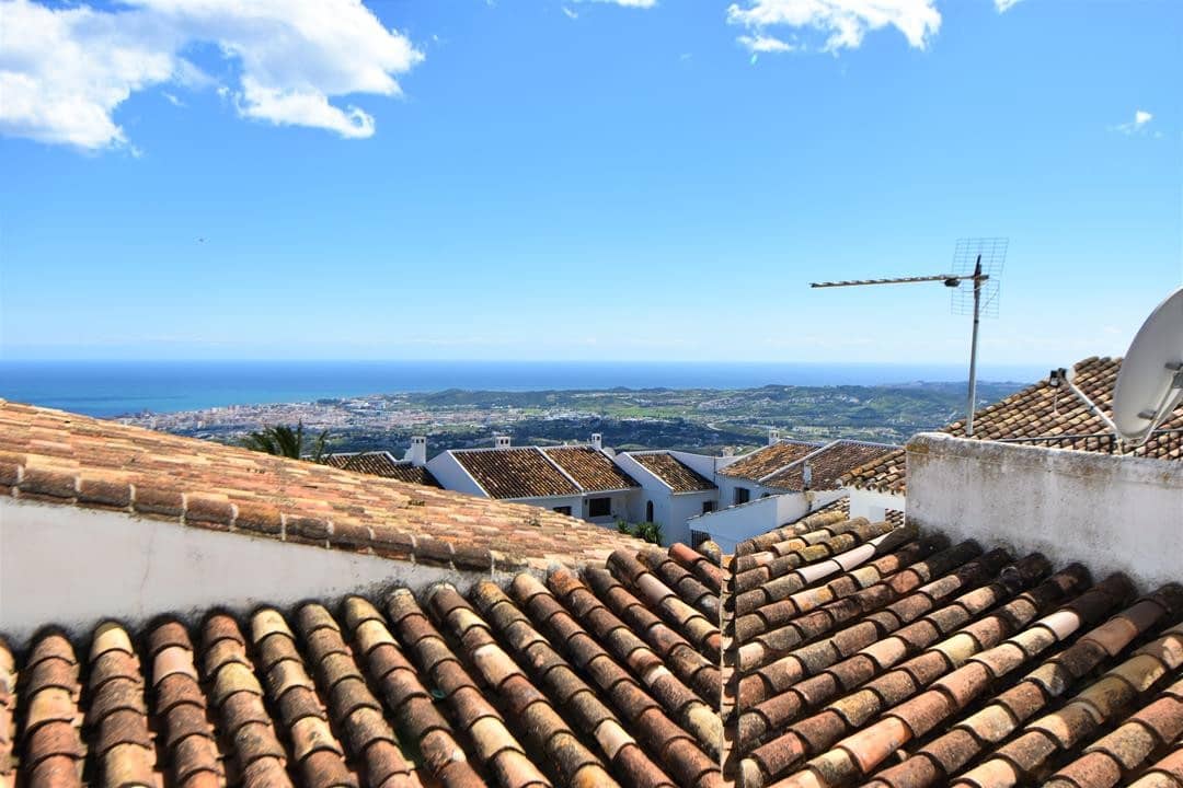 2 bedroom Apartment for sale in Mijas - € 450,000 (Ref: 9413909)