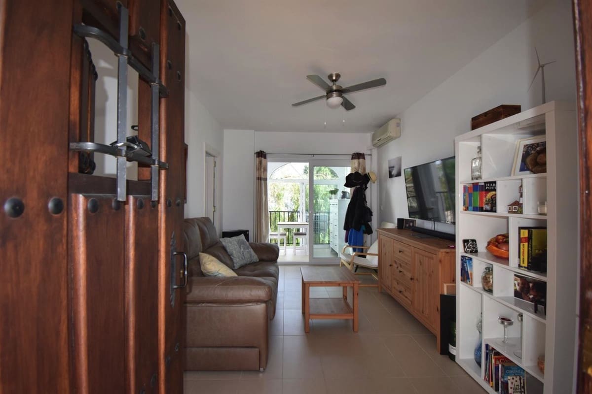 2 bedroom Apartment for sale in Mijas - € 450,000 (Ref: 9413909)