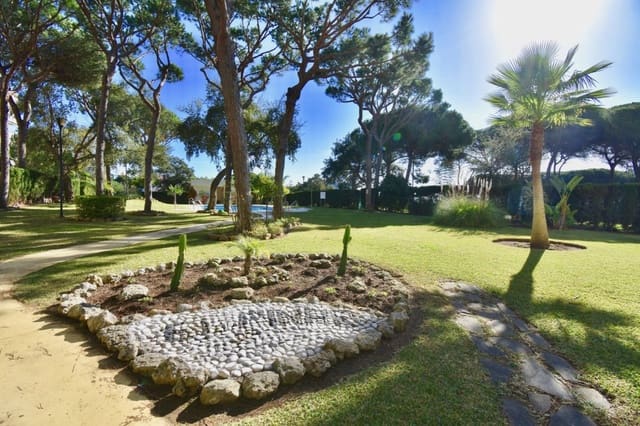 2 sovrum Lägenhet till salu i Calahonda, Mijas med pool garage - 350 000 € (Ref: 9413910)