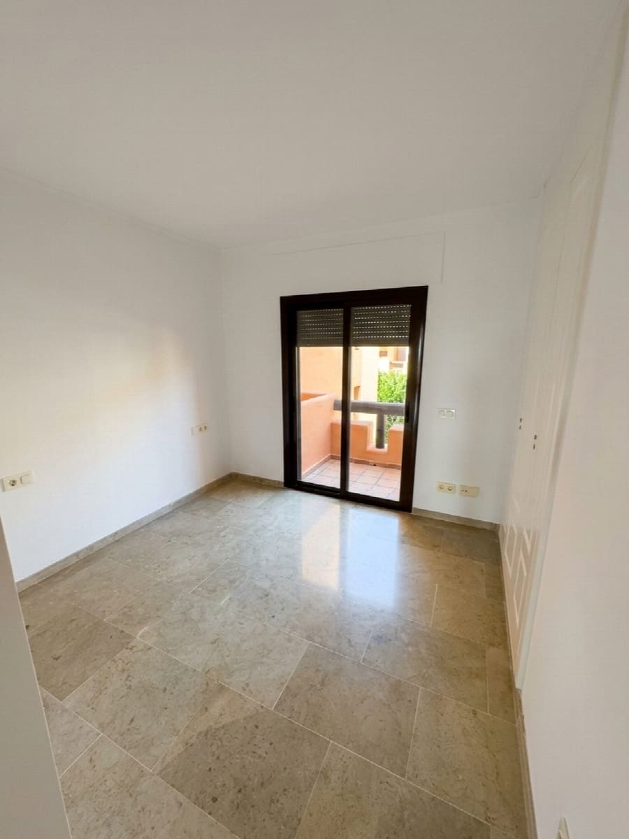 2 sovrum Lägenhet till salu i Manilva med pool garage - 290 000 € (Ref: 9413911)
