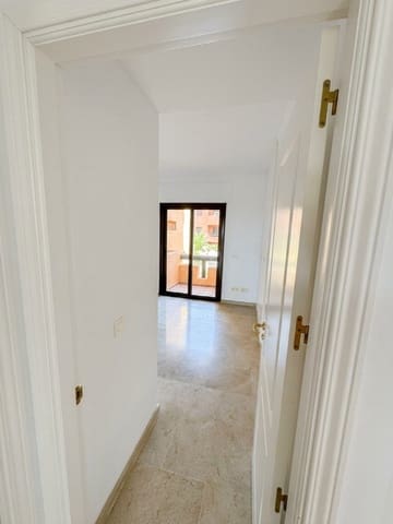 2 sovrum Lägenhet till salu i Manilva Pueblo, Manilva med pool garage - 290 000 € (Ref: 9413911)