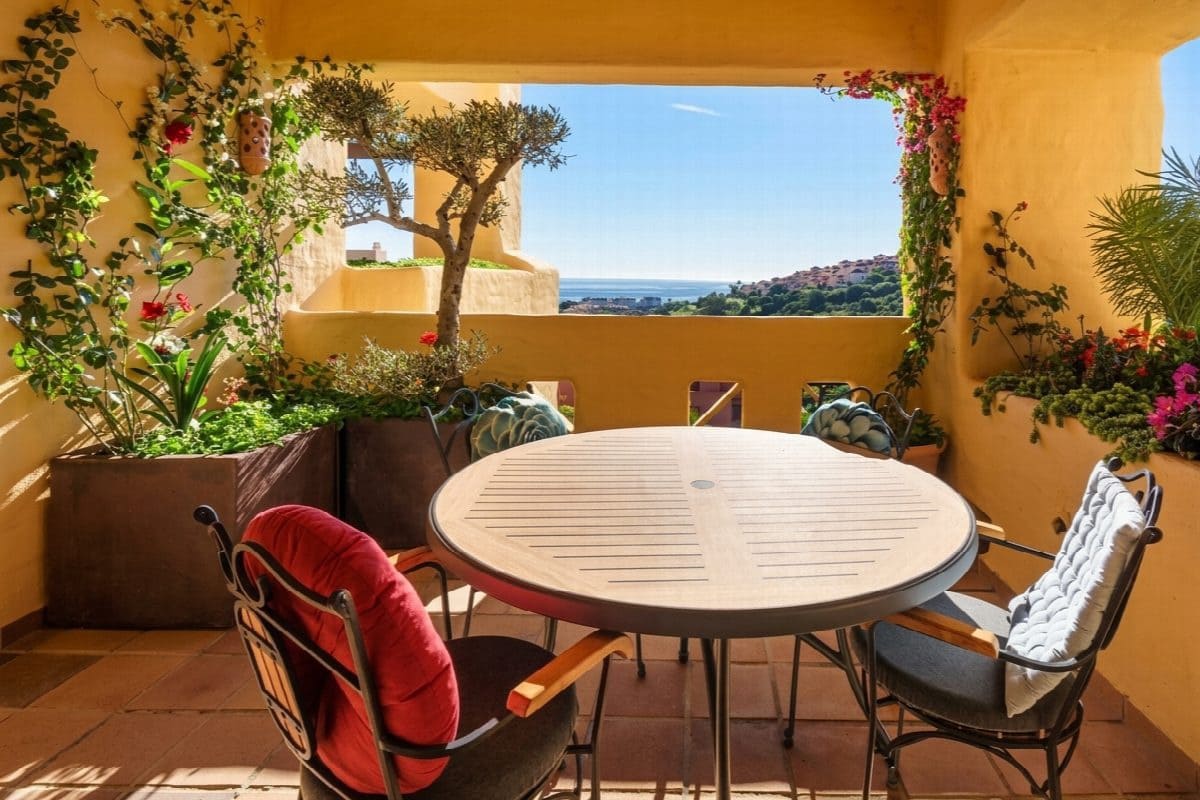 2 sovrum Lägenhet till salu i Manilva med pool garage - 290 000 € (Ref: 9413911)
