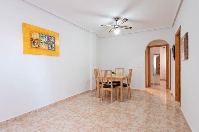 2 soverom Leilighet til salgs i La Zenia, Orihuela med svømmebasseng garasje - € 159 900 (Ref: 9413916)