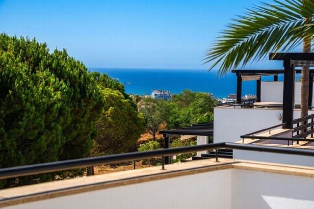 3 soverom Hus til salgs i Casco Antiguo, Marbella med svømmebasseng - € 1 315 000 (Ref: 9413926)