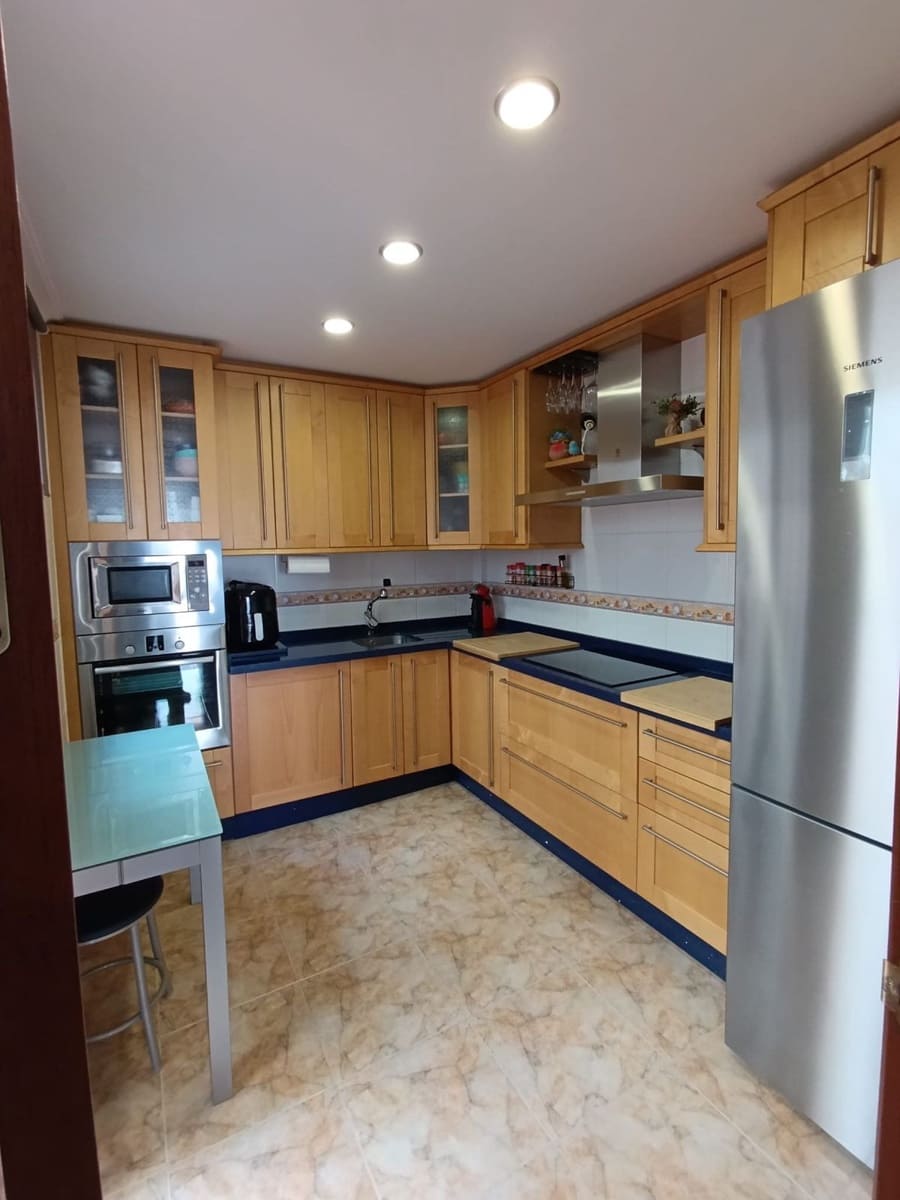 3 sovrum Hus till salu i Fuengirola med pool garage - 450 000 € (Ref: 9413927)