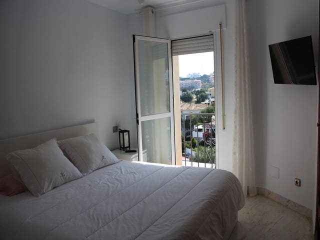 3 quarto Casa em Banda para venda em Fuengirola com piscina garagem - 540 000 € (Ref: 9413928)