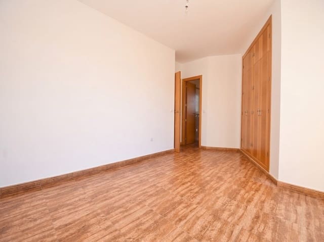 2 sypialnia Dom na sprzedaż w Zona Puerto Deportivo, Fuengirola z garażem - 480 000 € (Ref: 9413929)