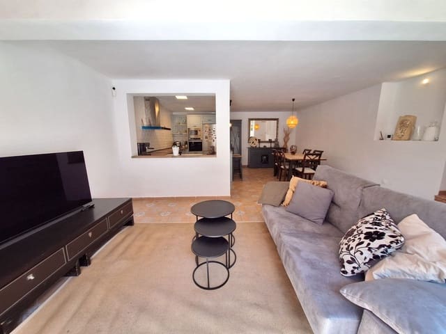 3 bedroom Apartment for sale in La Cala de Mijas, Mijas with pool garage - € 450,000 (Ref: 9413930)