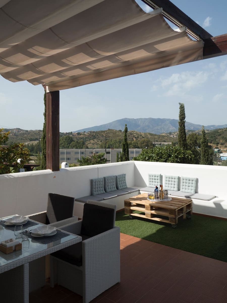 3 bedroom Apartment for sale in La Cala de Mijas with pool garage - € 450,000 (Ref: 9413930)