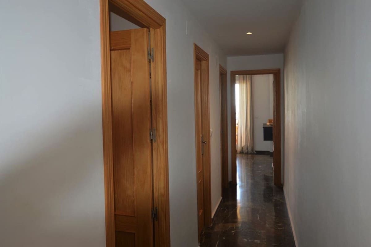 3 sypialnia Apartament na sprzedaż w Carvajal z basenem garażem - 450 000 € (Ref: 9415759)