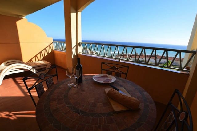 3 bedroom Apartment for sale in Carvajal, Fuengirola with pool garage - € 450,000 (Ref: 9415759)