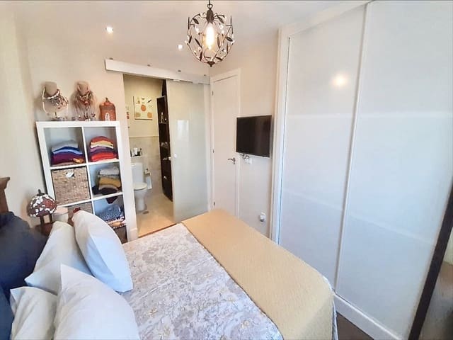 3 Zimmer Apartment zu verkaufen in Fuengirola mit Pool Garage - 350.000 € (Ref: 9415760)