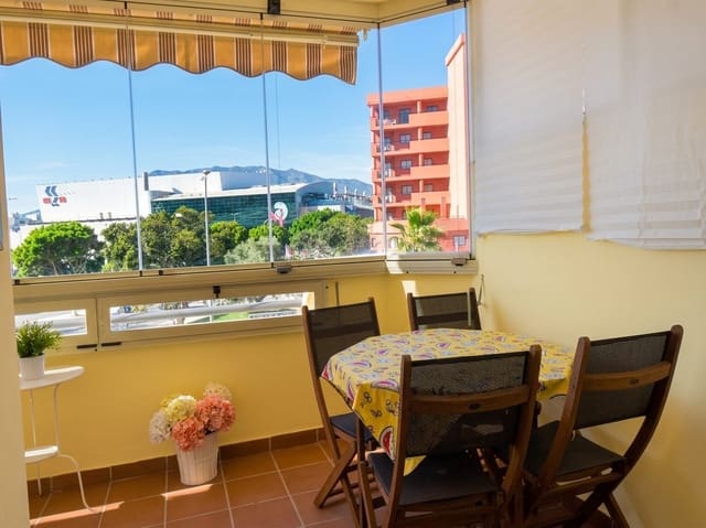 3 slaapkamer Appartement te koop in Zona Puerto Deportivo, Fuengirola met zwembad garage - € 350.000 (Ref: 9415760)