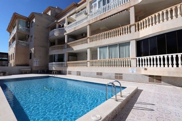 2 slaapkamer Appartement te koop in Playa Flamenca, Orihuela met zwembad - € 199.000 (Ref: 9415761)