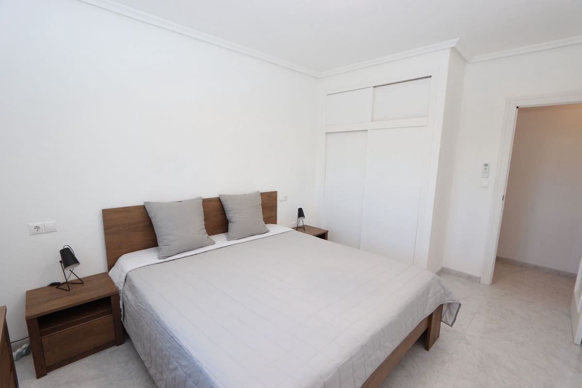 2 camera da letto Appartamento in vendita in Playa Flamenca con piscina - 199.000 € (Rif: 9415761)