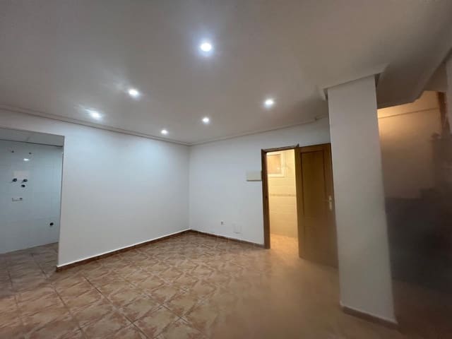 Chalet de 4 habitaciones en Las Filipinas en venta con piscina - 249.900 € (Ref: 9415777)