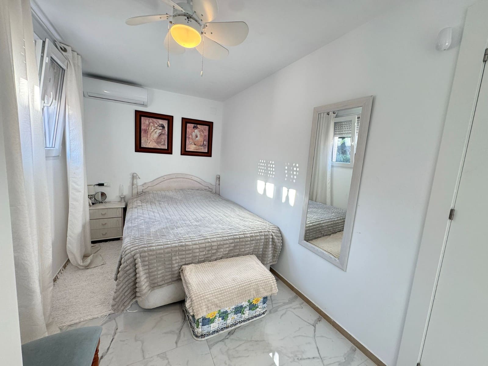 4 soverom Hus til salgs i Torrevieja - € 249 900 (Ref: 9419528)