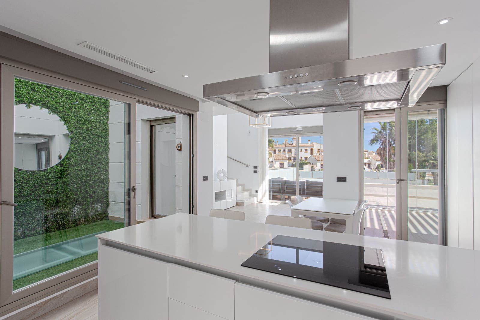 4 bedroom Villa for sale in Orihuela Costa - € 495,000 (Ref: 9419531)